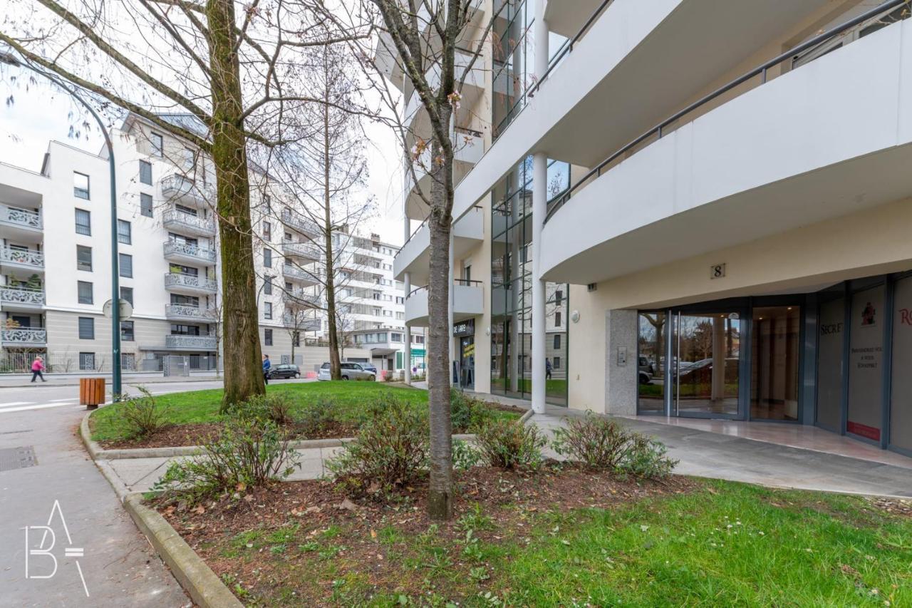 Lesperluette - De 44m Avec Garage&balcon Au Centre * Annecy